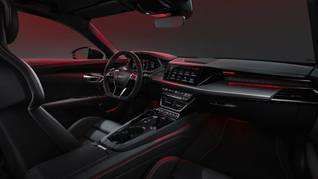 Audi_e-tron_GT_RS-interior