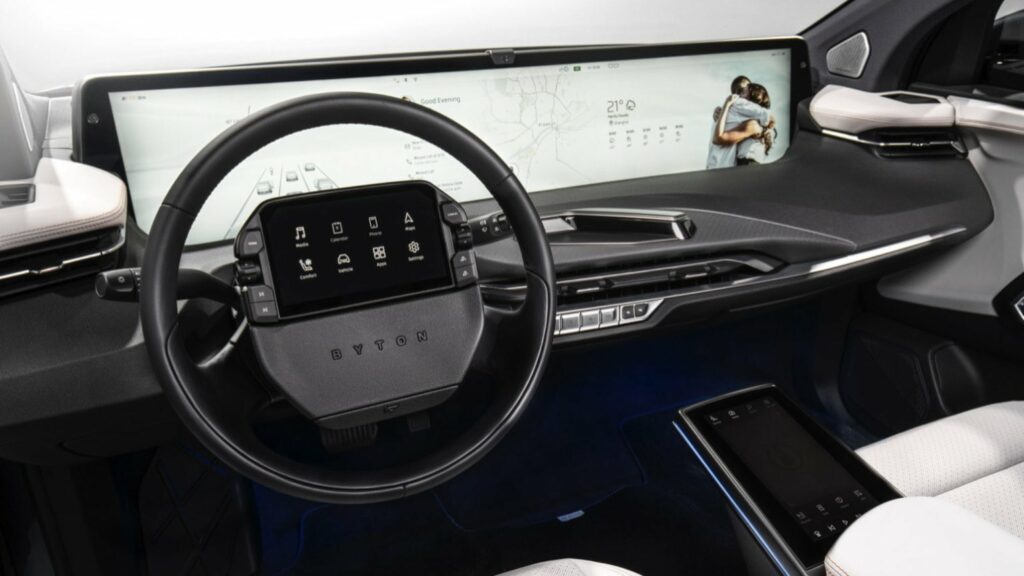 Byton M Byte 95 kWh 2WD interior