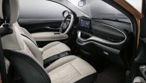 Fiat 500e 3+1 interior