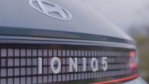 Hyundai IONIQ 5 Long Range 2WD exterior