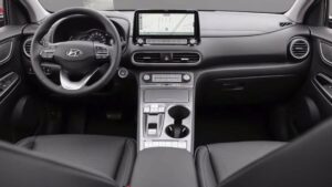 Hyundai Kona Electric 39 kWh interior