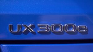 Lexus UX 300e exterior