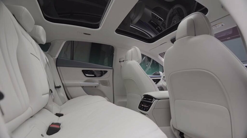 Mercedes EQE 350 interior