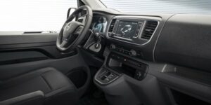 Opel Zafira e Life S 50 kWh interior