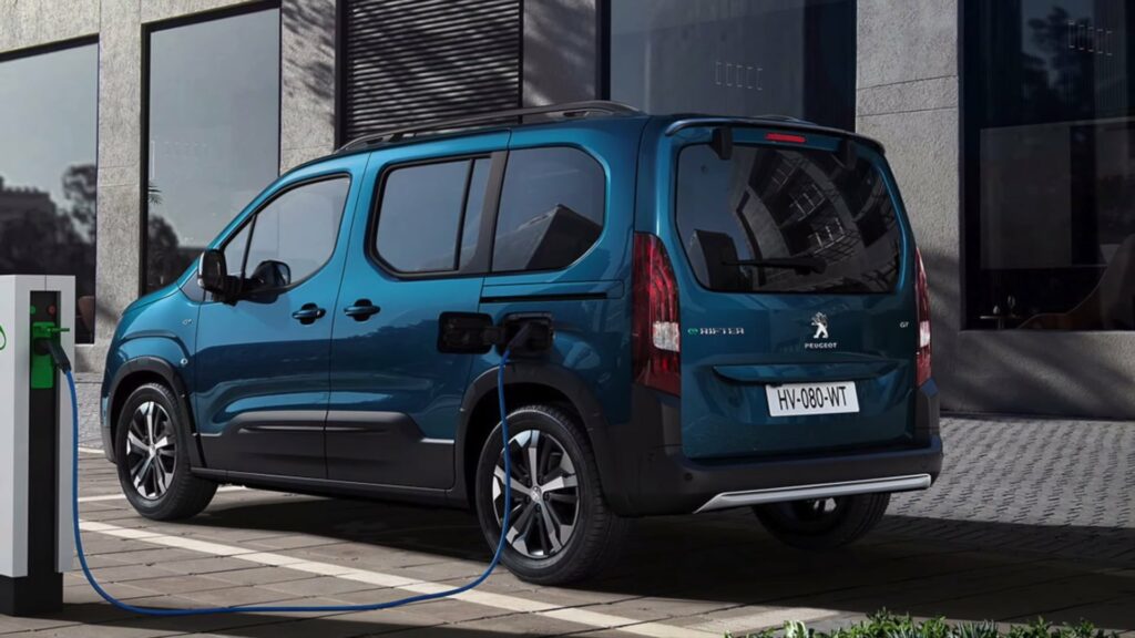 Peugeot e Rifter Long 50 kWh exterior