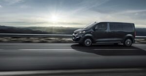 Peugeot e Traveller Long 50 kWh exterior