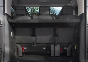 Peugeot e Traveller Long 50 kWh interior