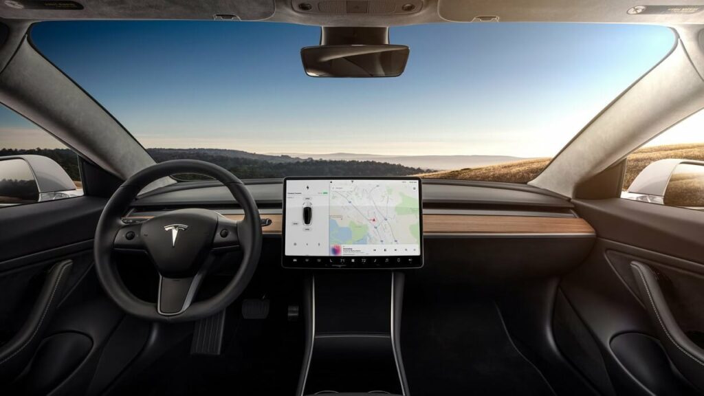 Tesla Model 3 Performance interior