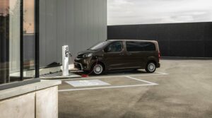 Toyota PROACE Verso L 50 kWh exterior