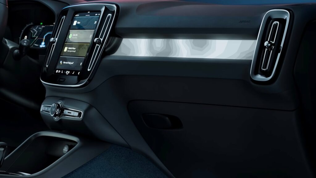 Volvo C40 Recharge interior