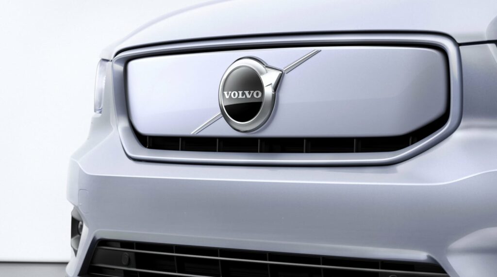 Volvo XC40 Recharge Pure Electric exterior