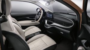 Fiat 500e 3+1 24 kWh interior