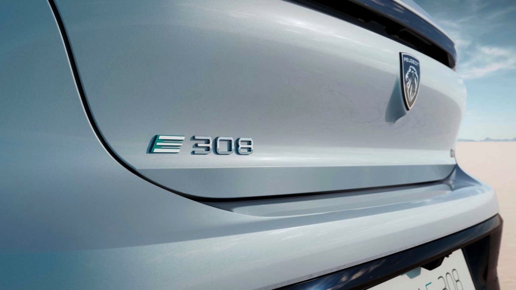 Peugeot e-308 exterior