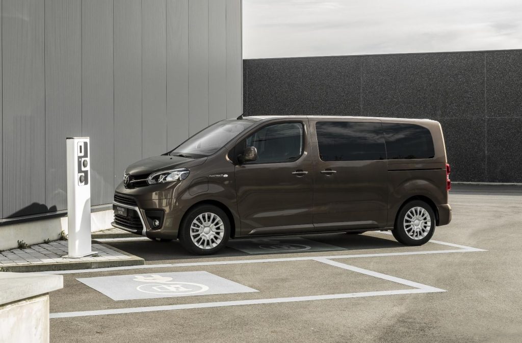 Toyota PROACE Verso M 50 kWh