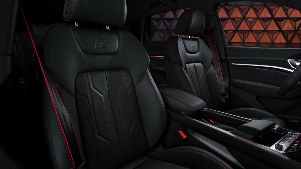Audi Q8 e-tron-Sportback 55 quattro interior