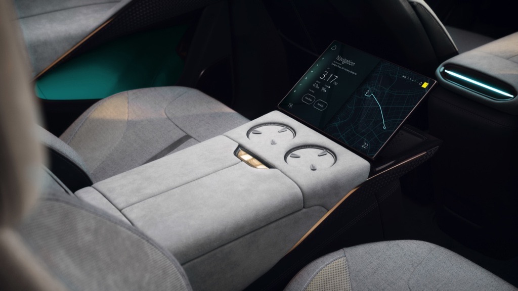 Lotus_Eletre_interior