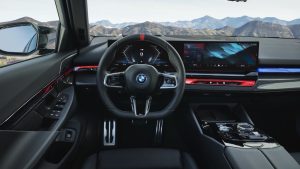 BMW_i5_M60_xDrive_Sedan_interior